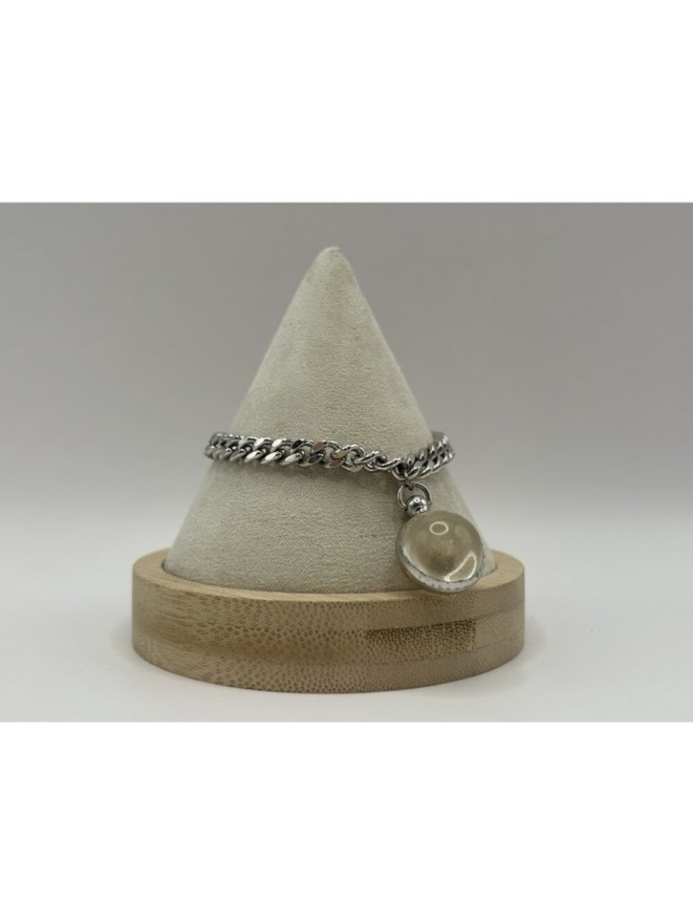 Vintage Lucite Mustard Seed Amulet of Faith Charm Bracelet Silver Tone Religious - Picture 2 of 9